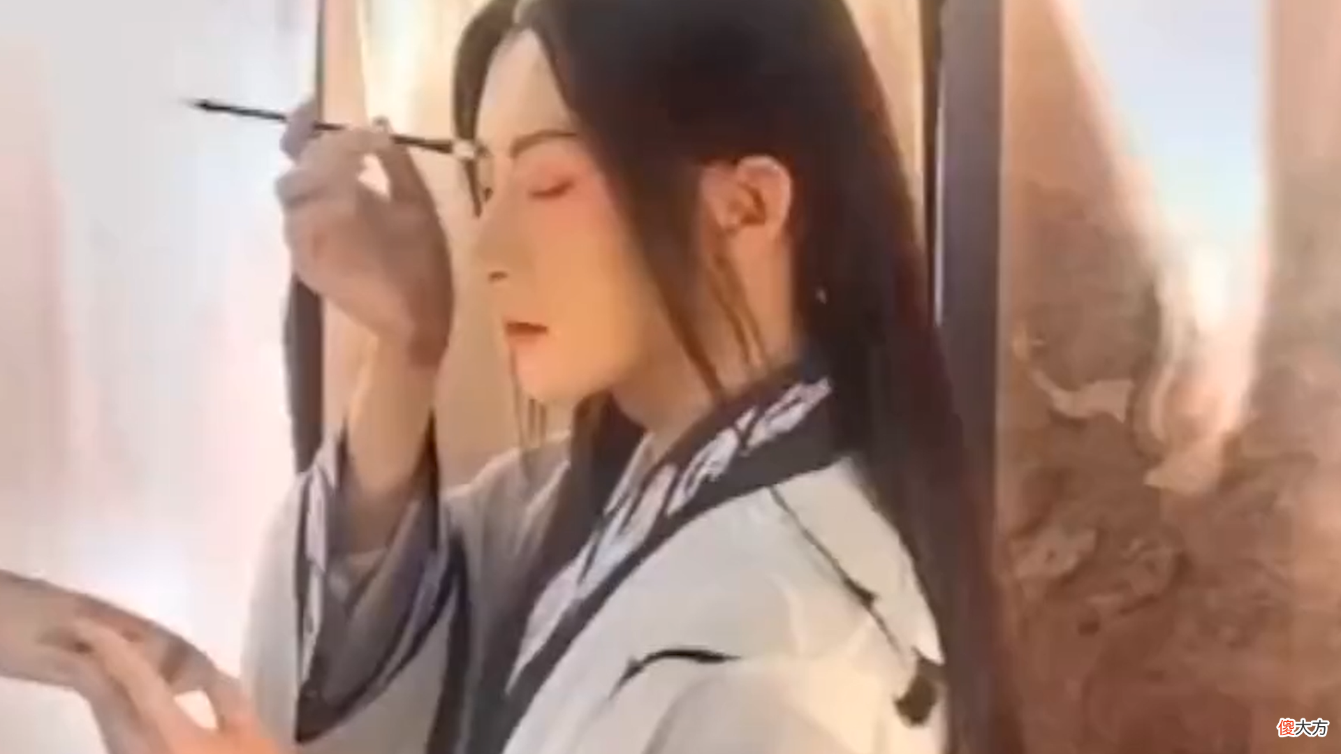 【爱历史】国男“娘”化，出门化妆爱减肥，就缺乏阳刚之气？