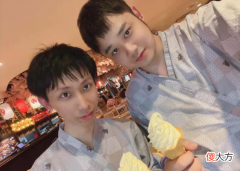 【游戏迷】KPL瓜：月光卸任后留守AG继续直播，李九不解说竟是因为考证