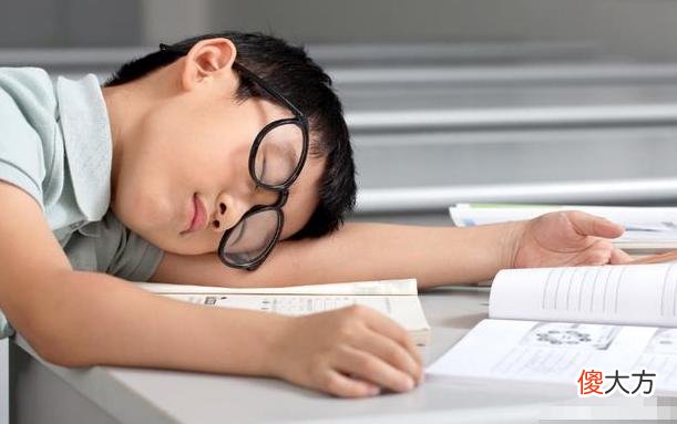 孩子的“是非观”出现偏差,父母该如何纠正?要学会“相信”孩子