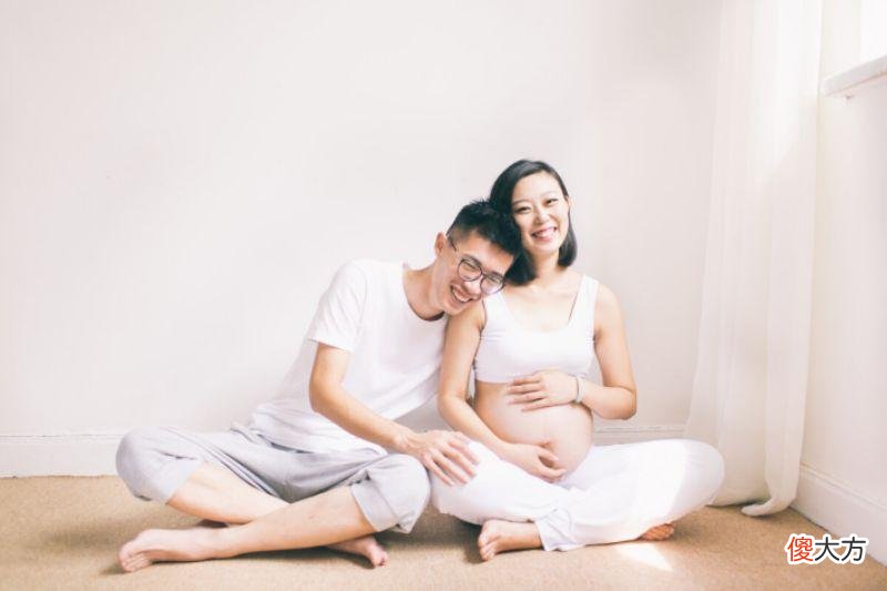 培养高情商孩子：一岁前请多对宝宝微笑，建立安全感