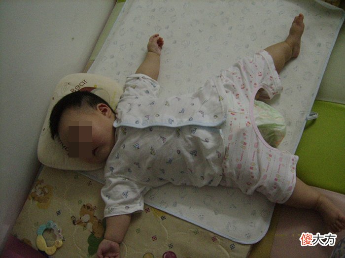 从“睡姿”中看孩子的性格，假如你家孩子属于第三种，就要重视了