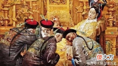 慈禧的丫鬟私藏一枕头，64年后被打开，结果令人大吃一惊