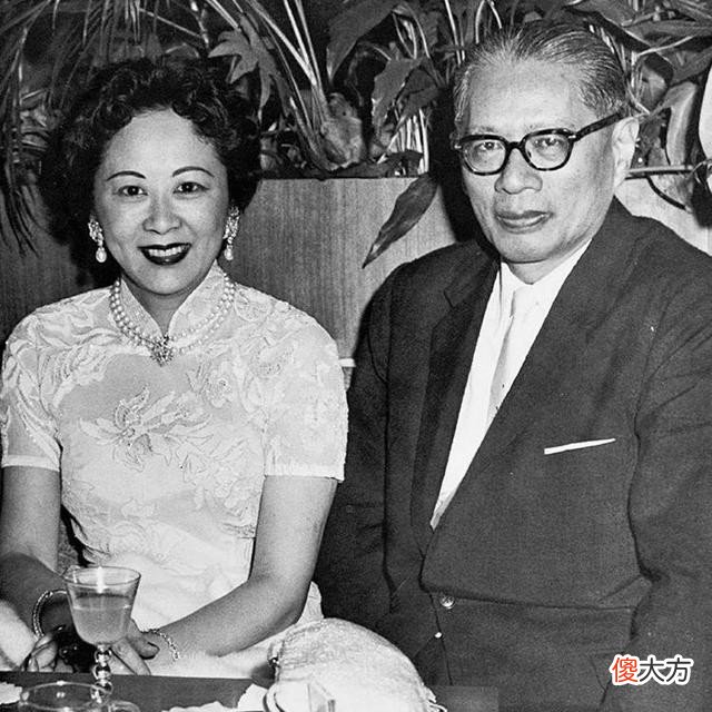 【爱历史】106岁的宋美龄到宋子文陵墓前说了一番话，身边的人都哭了