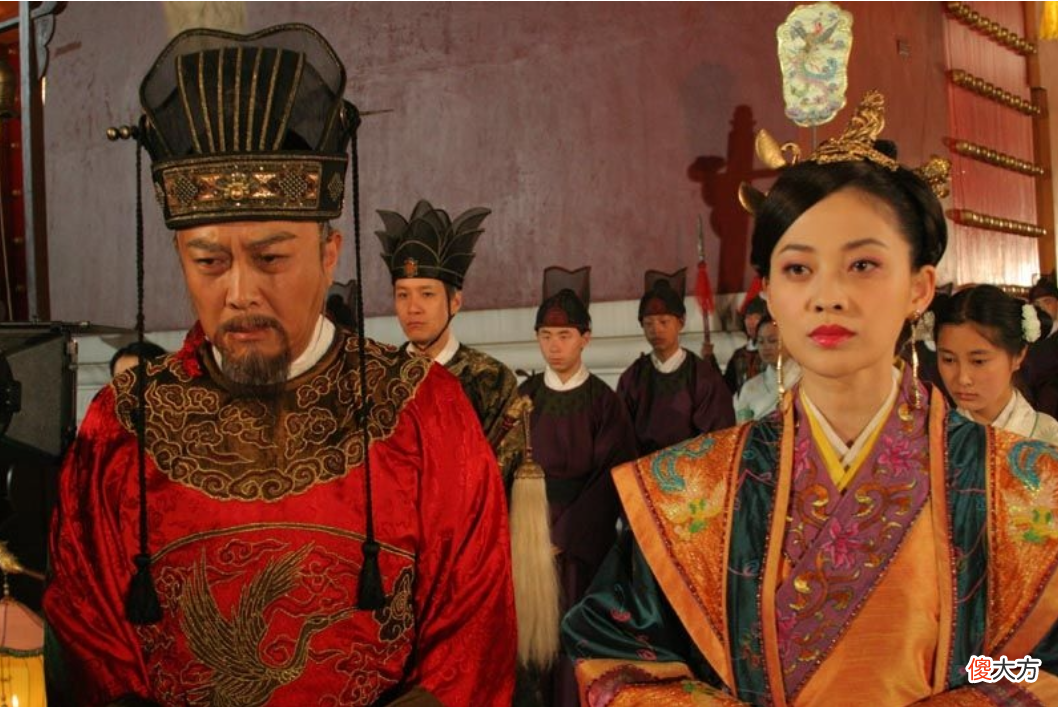 【历史故事】万历帝生母李太后：支持帝师张居正，管教儿子甚严，效果如何？