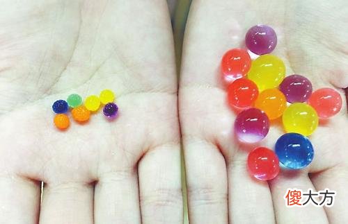 这些玩具正在小学生中流行。如果你家孩子在玩，家长要提高警惕了
