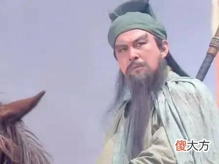 【历史故事】关羽为什么能走上神坛受到后人的膜拜？他又是如何从人变成神的？
