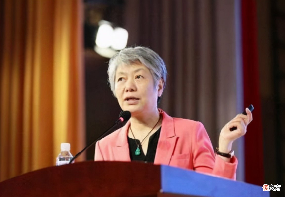 李玫瑾：养男孩的家庭，在这3件事上越“舍得”，孩子越有出息