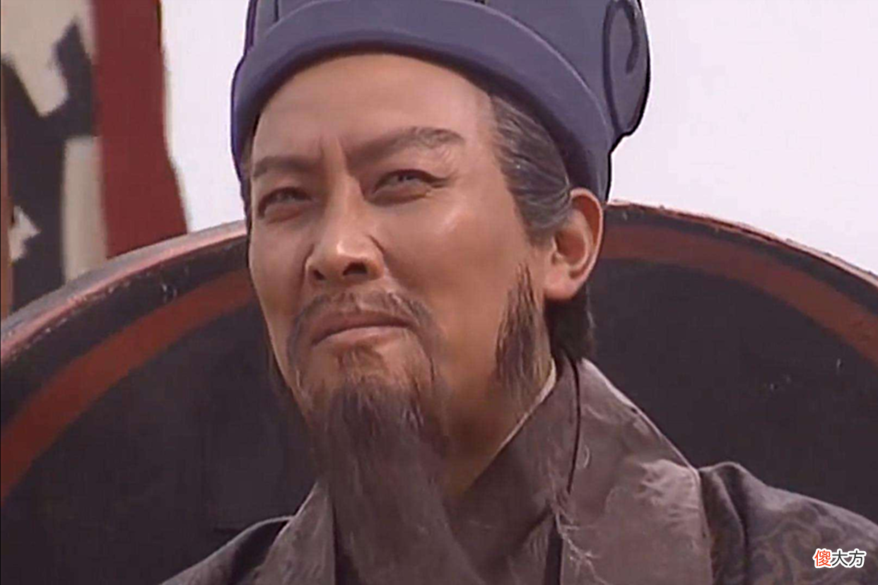 【爱历史】击败张飞射死庞统的武将，刘备对他很欣赏，可惜最后被诸葛亮斩杀