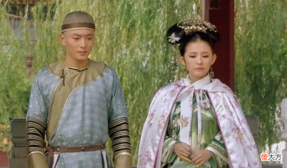 【历史故事】妃嫔脖子上的“白布条”，有什么用处？其实是为了皇帝更加便捷