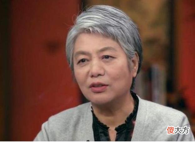 李玫瑾教授建议：别给孩子报3种“兴趣班”，费时费钱，还没啥用