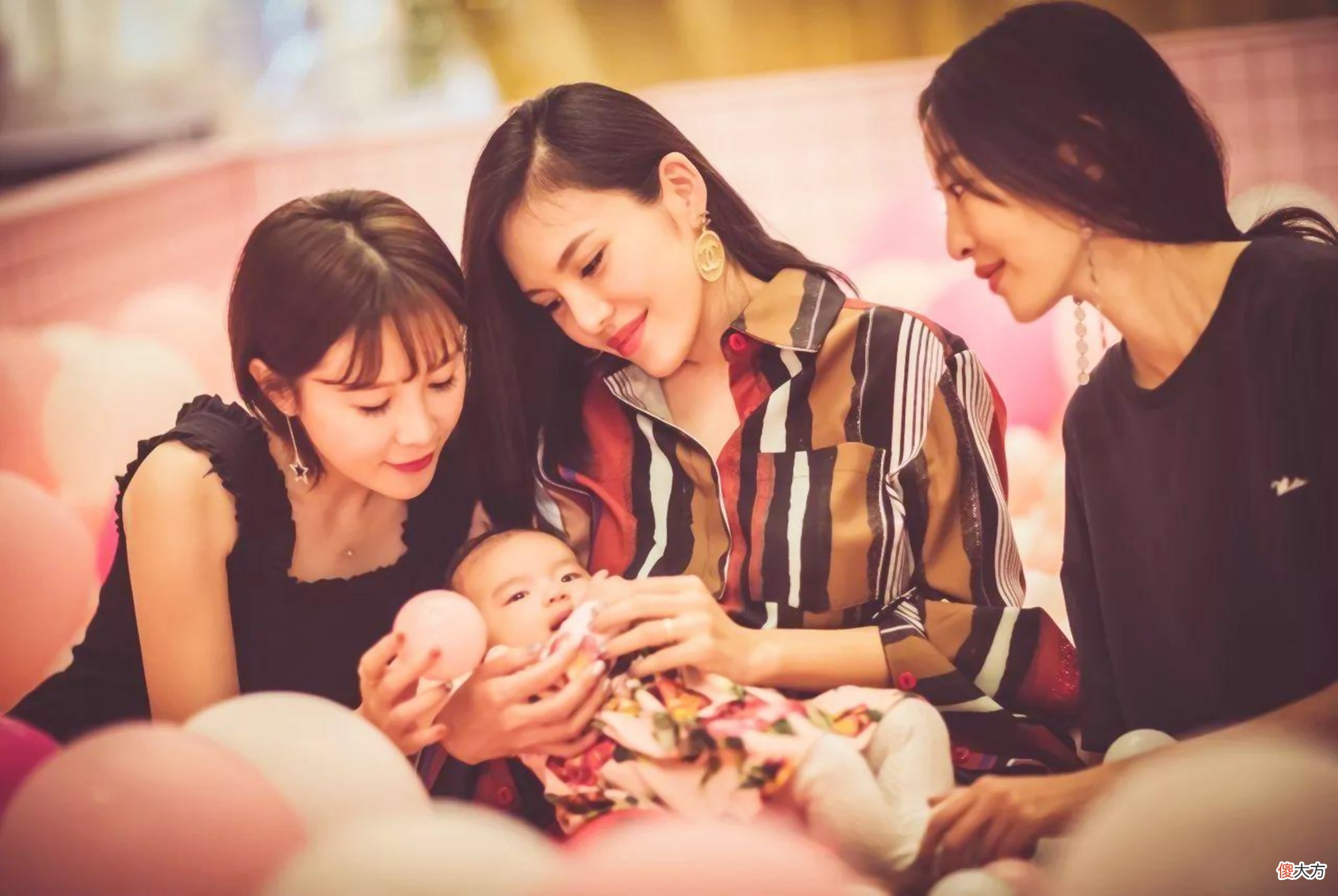 新生儿啥时候能认出妈妈？“认母时期”的三个阶段，错过别怪宝宝