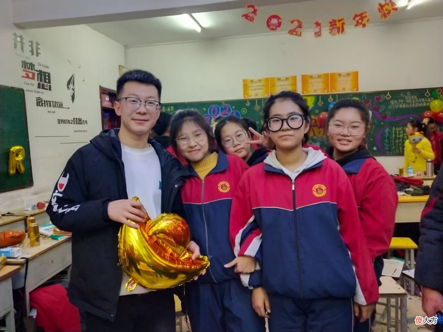 无业博士偷菜被抓：尤其是高学历人才，更应该把知识转成财富！