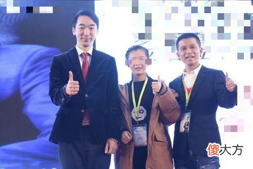 16岁女孩日均作诗2000首：大人都做不到的事，她凭啥能做到