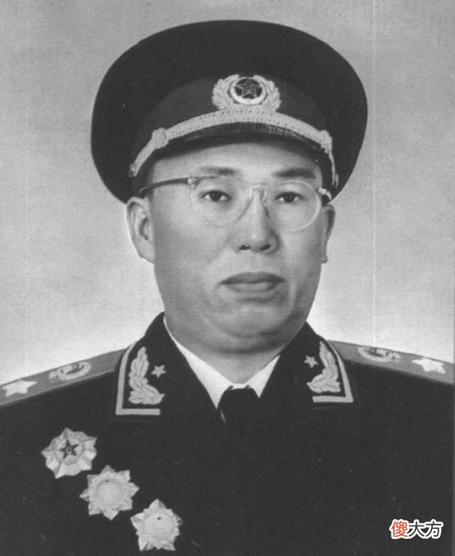 【历史故事】这位元帅指挥3000人突出日军包围,无一伤亡,外国记者大赞神奇