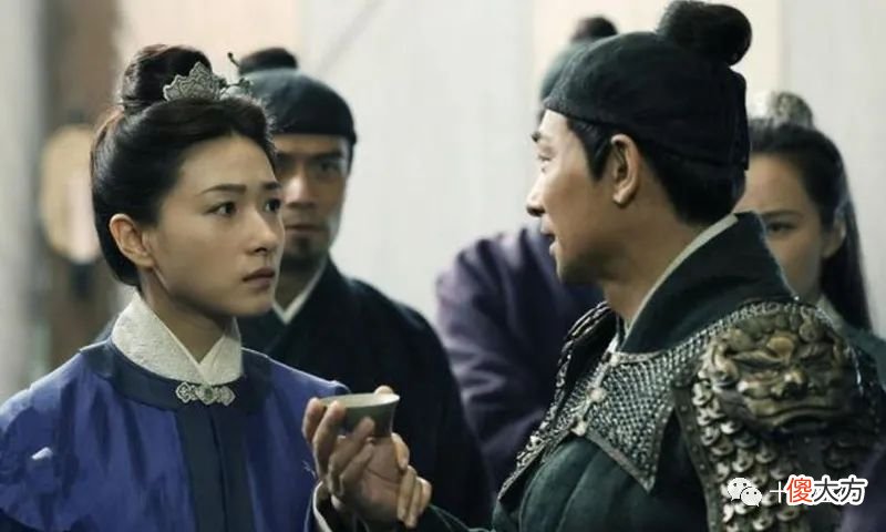 【爱历史】戚继光有多怕老婆王氏？娶小妾事发，怕真的被杀，穿着铠甲才敢见老婆