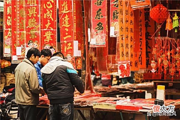 【爱历史】刘家人给一上联：“刘邦刘备刘德华”，周家出下联，实在太精彩了