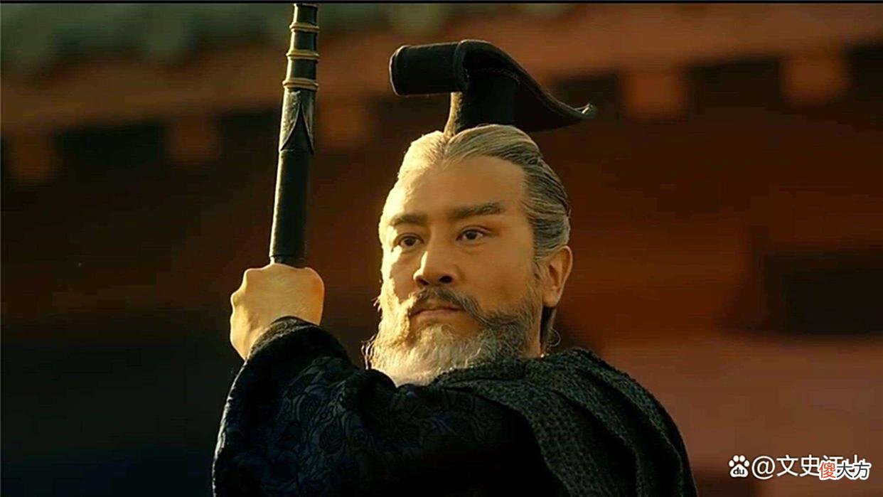 【历史故事】宛城之变：张绣投降曹操后，为何又突然反叛？真是因为其婶婶？