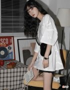 【就爱时尚】夏天一改软妹形象，变成酷酷的街头女孩，酷酷的少年感