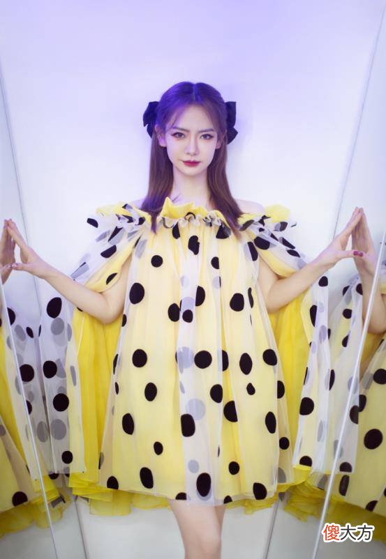 【时尚一点】三十岁的女人如何穿搭才能显得大气又时尚