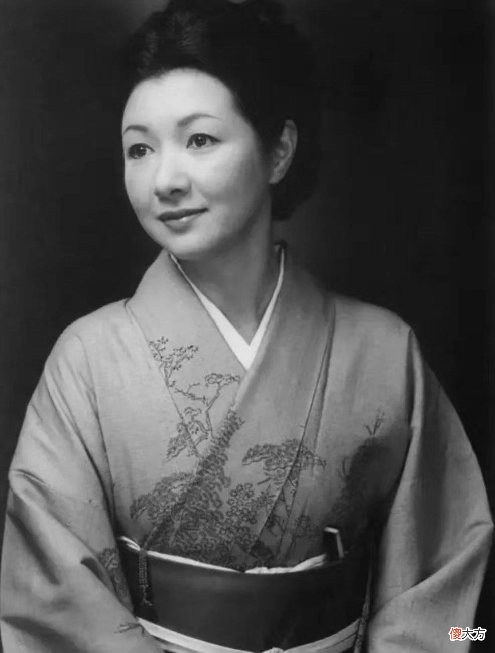 【爱历史】二战日本女性多疯狂？妻子自杀让丈夫打仗，丈夫下令杀我国3000人