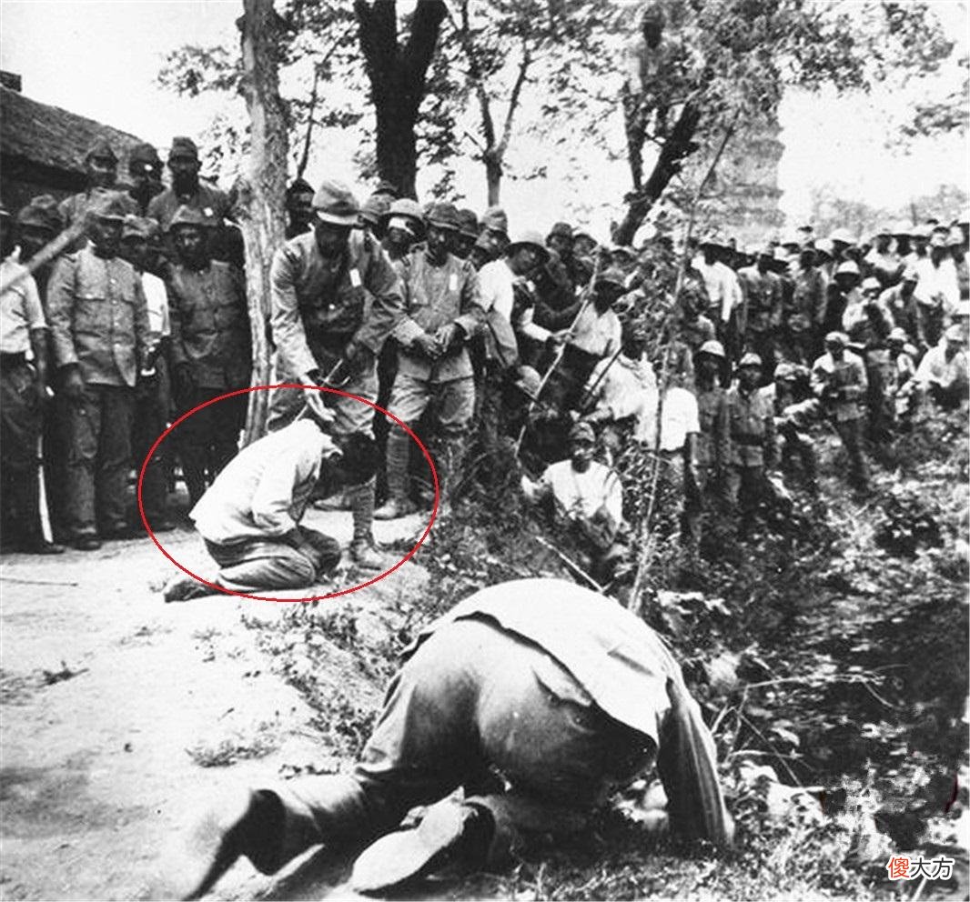 【爱历史】二战日本女性多疯狂？妻子自杀让丈夫打仗，丈夫下令杀我国3000人