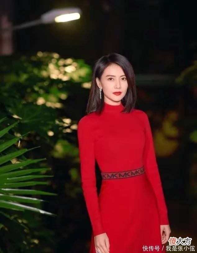 【就爱时尚】女人上了年纪，头发只能越来越短吗？推荐4款齐肩卷发，洋气减龄