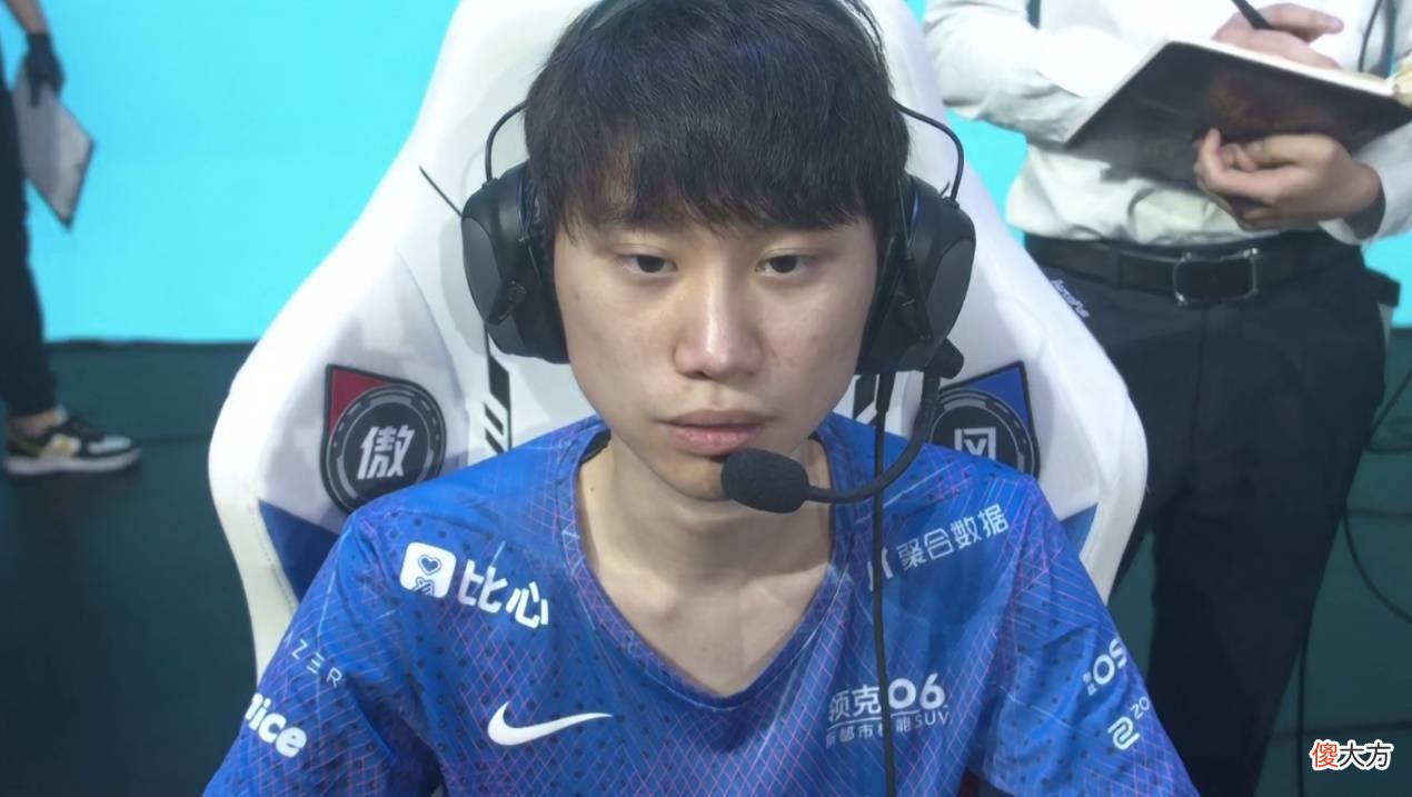 【游戏世界】英雄联盟lpl季后赛第一个3-0被jdg横扫