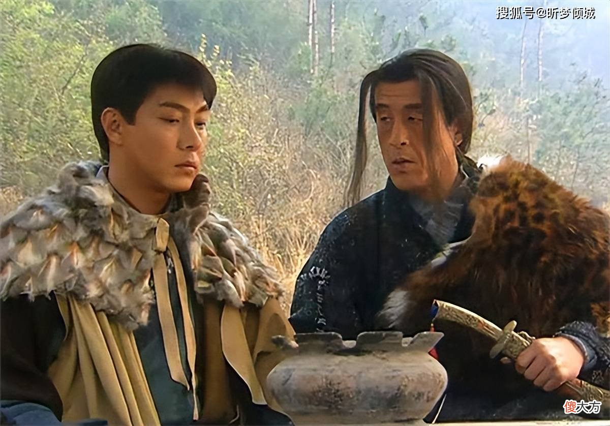 【爱历史】朱元璋问沈万三桌上的猪蹄叫什么,沈万三用了三个字巧妙化解