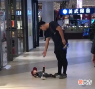 李玫瑾：“低层次”家长才跟孩子讲道理，“高层次”父母都有高招