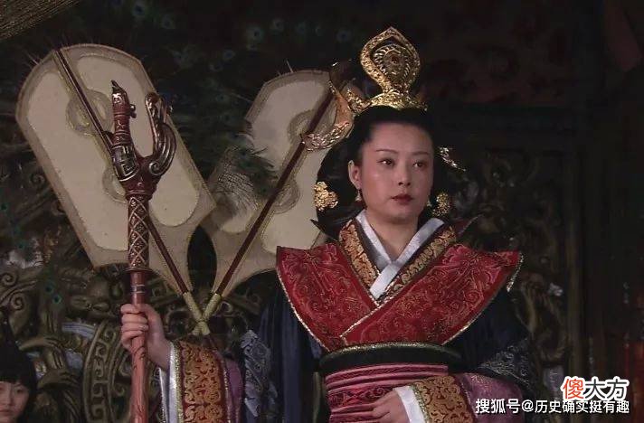 【历史故事】王莽为何能轻易篡夺汉朝大权？