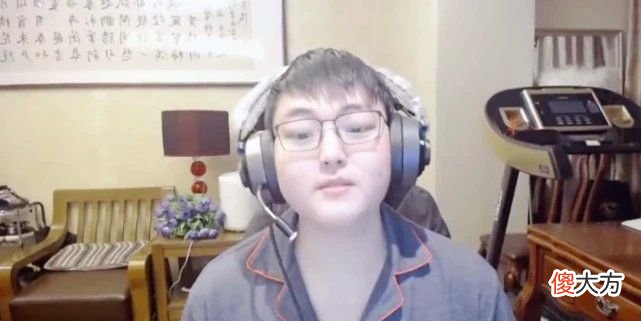 【游戏迷】Uzi解约事件再发酵，网友：真忘恩负义？忘了怎么离开OMG的？
