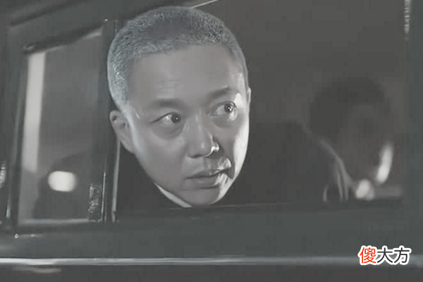 【历史故事】杜月笙本来是个小混混，和黄金荣地位悬殊，为何后来能和后者并称