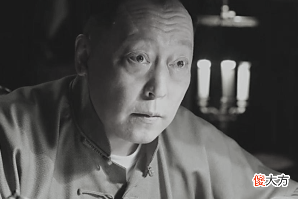 【历史故事】杜月笙本来是个小混混，和黄金荣地位悬殊，为何后来能和后者并称