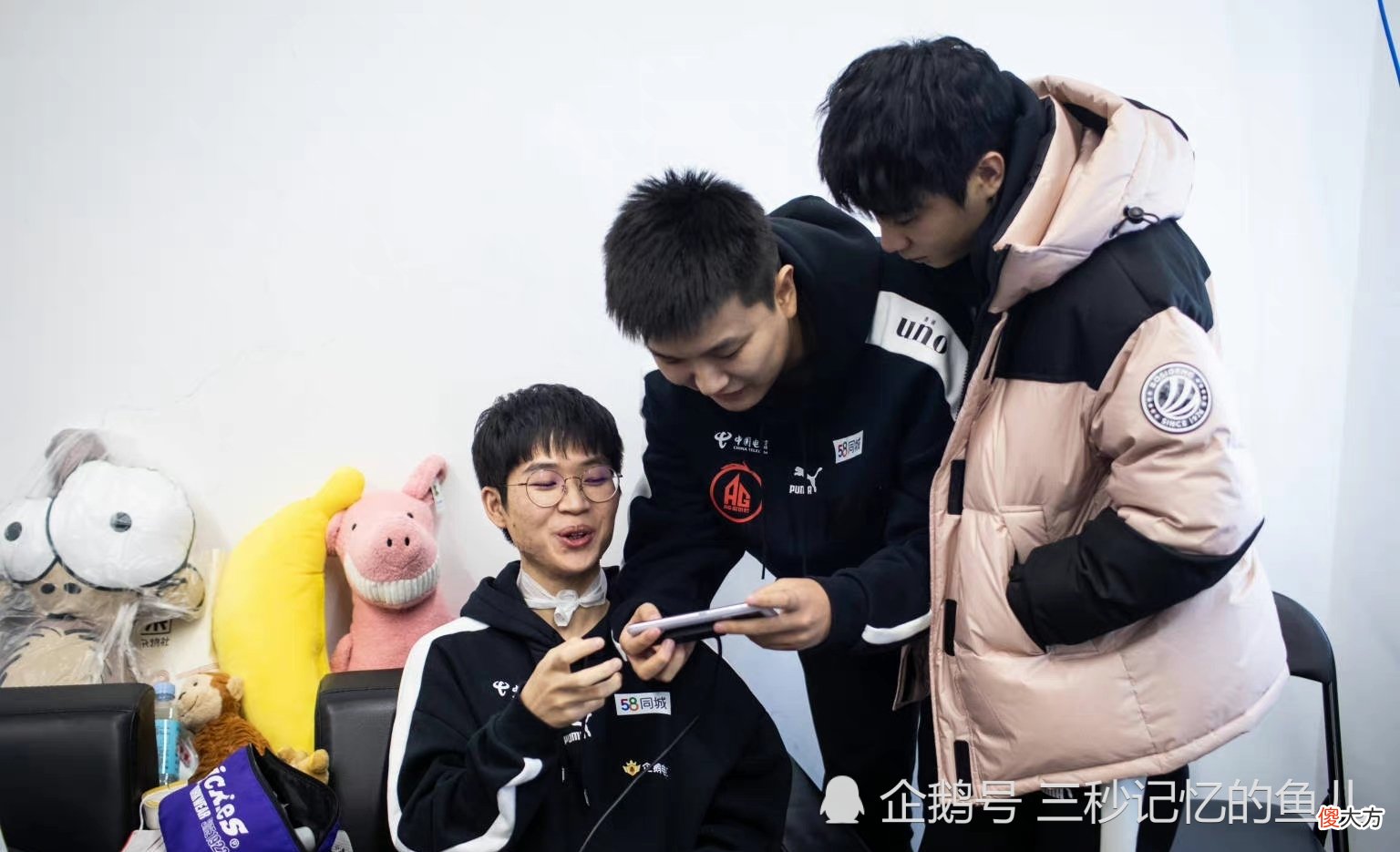 【游戏迷】成都AG超玩会请继续努力!杭州LGD大鹅有点可惜!久违的伪装与Cat继续上演“猫狗大战”!