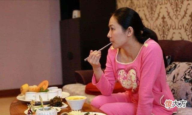 女人有没有生过孩子，身体这4个变化很明显，藏都藏不住