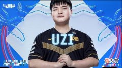 【游戏世界】走A怪如今实力如何？撞车Uzi秀无脑操作，粉丝：泯然众人矣！