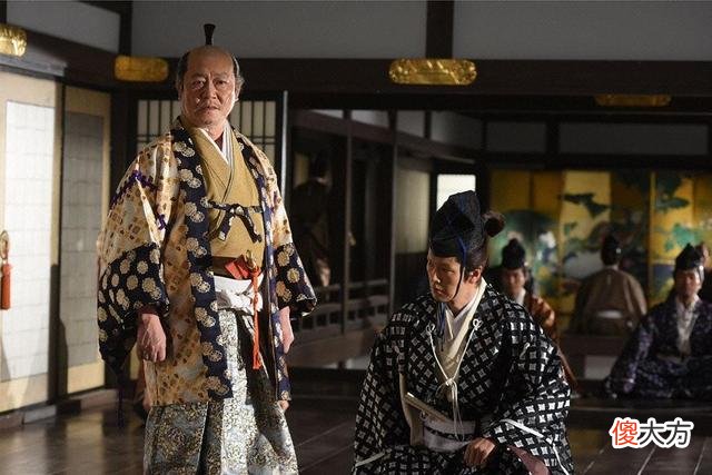 【爱历史】日本“明治毒妇”：被斩首时两刀没砍死，第三刀时她大喊三个字