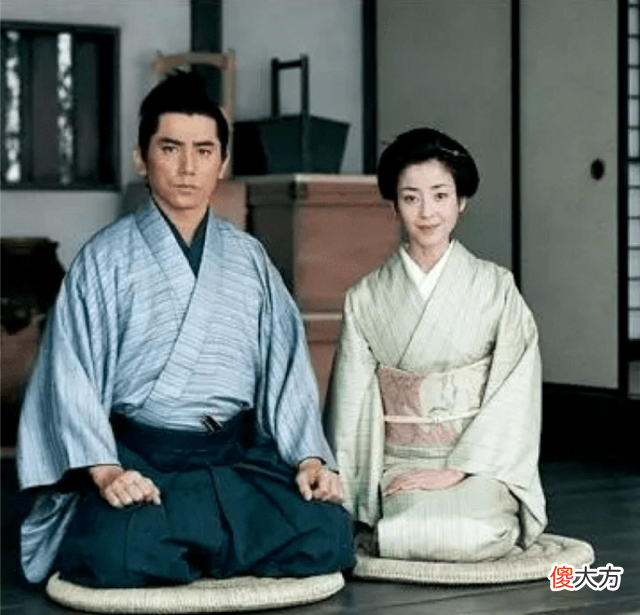 【爱历史】日本“明治毒妇”：被斩首时两刀没砍死，第三刀时她大喊三个字