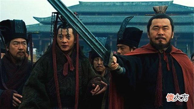 【爱历史】曹操掌控着献帝刘协为了啥：其实就是抢占了道德的制高点