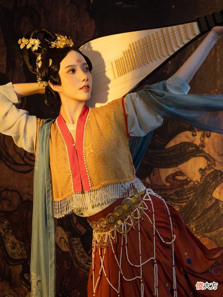 【历史故事】中国汉服｜每个朝代的经典样式，你最喜欢哪个时期的汉服？