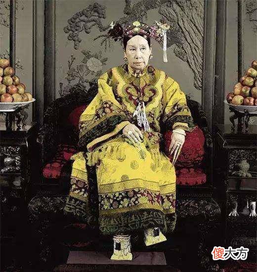 【爱历史】溥伟第一次与帝位擦肩而过，日本人把他忽悠到东北