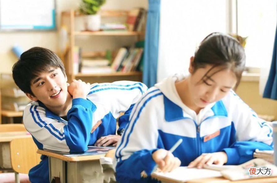 早恋的孩子，一般都会露出这些“小马脚”，都看看自家娃有吗？