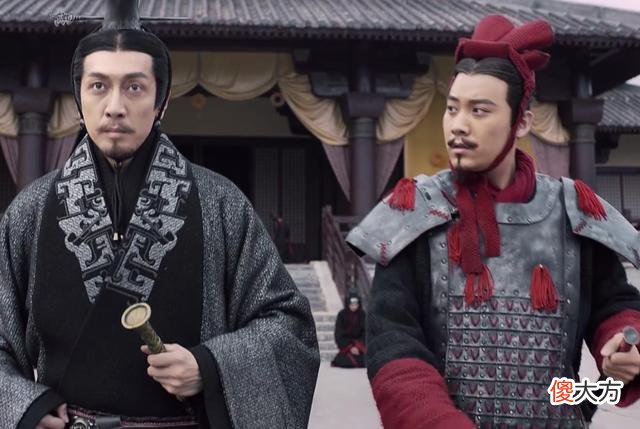 【爱历史】皇帝深夜急召亲姑姑，次日被太监抬回，姑父大怒：吾誓杀汝