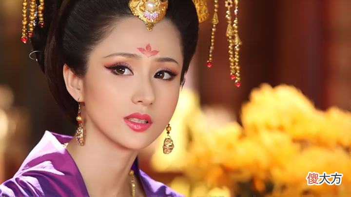 【爱历史】李隆基和姑姑联手夺皇位，却助长了太平公主权势，太子无奈蛰伏