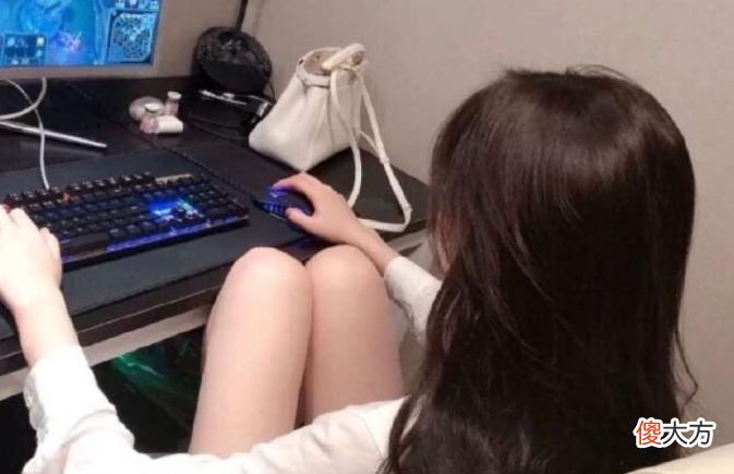 【游戏迷】腐团儿晒cos阿狸照片，性感身材获好评，网友：这名主播更好