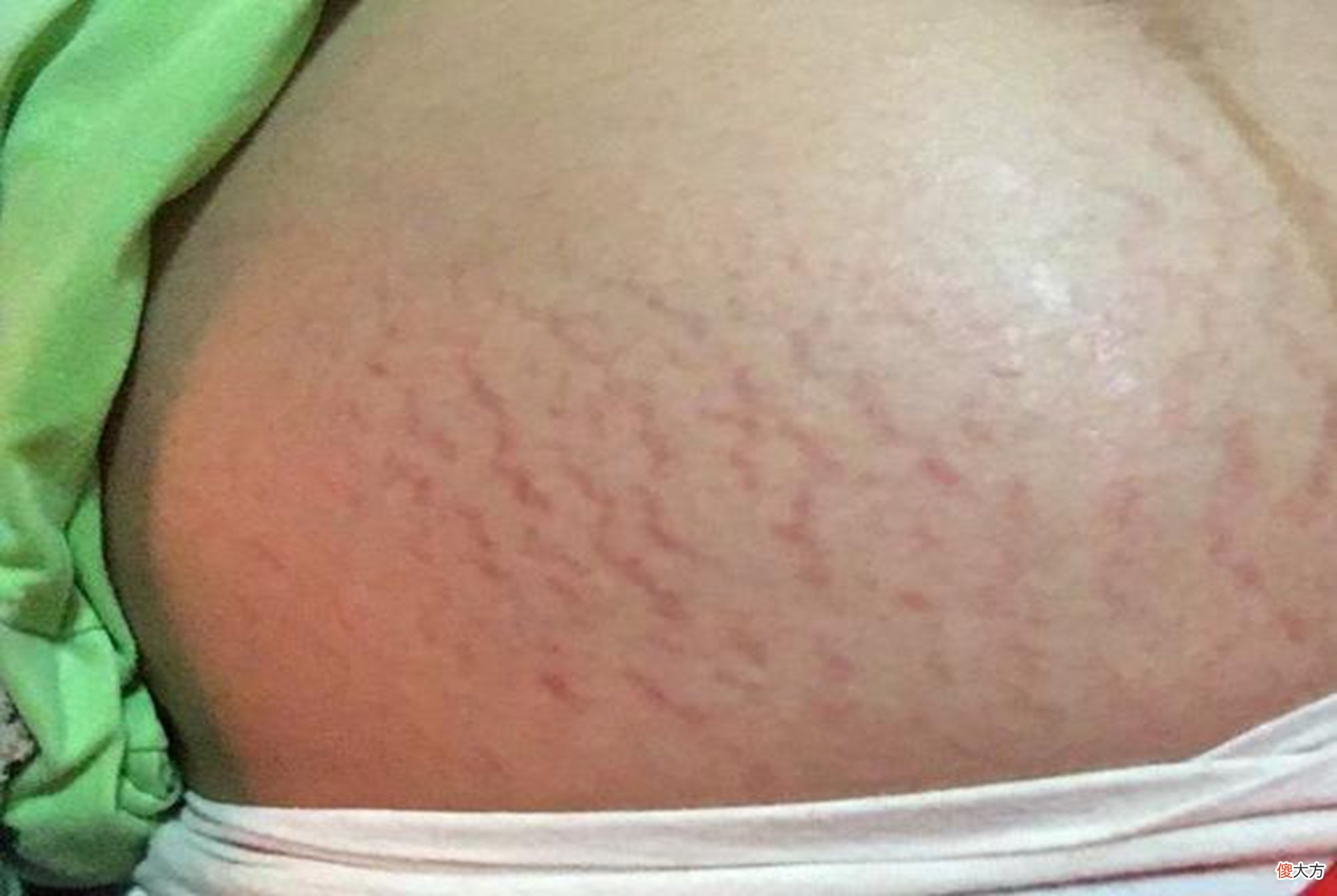 孕妈妈，你不是一个人战斗，胎儿也在保护妈妈，四种方式默默爱你