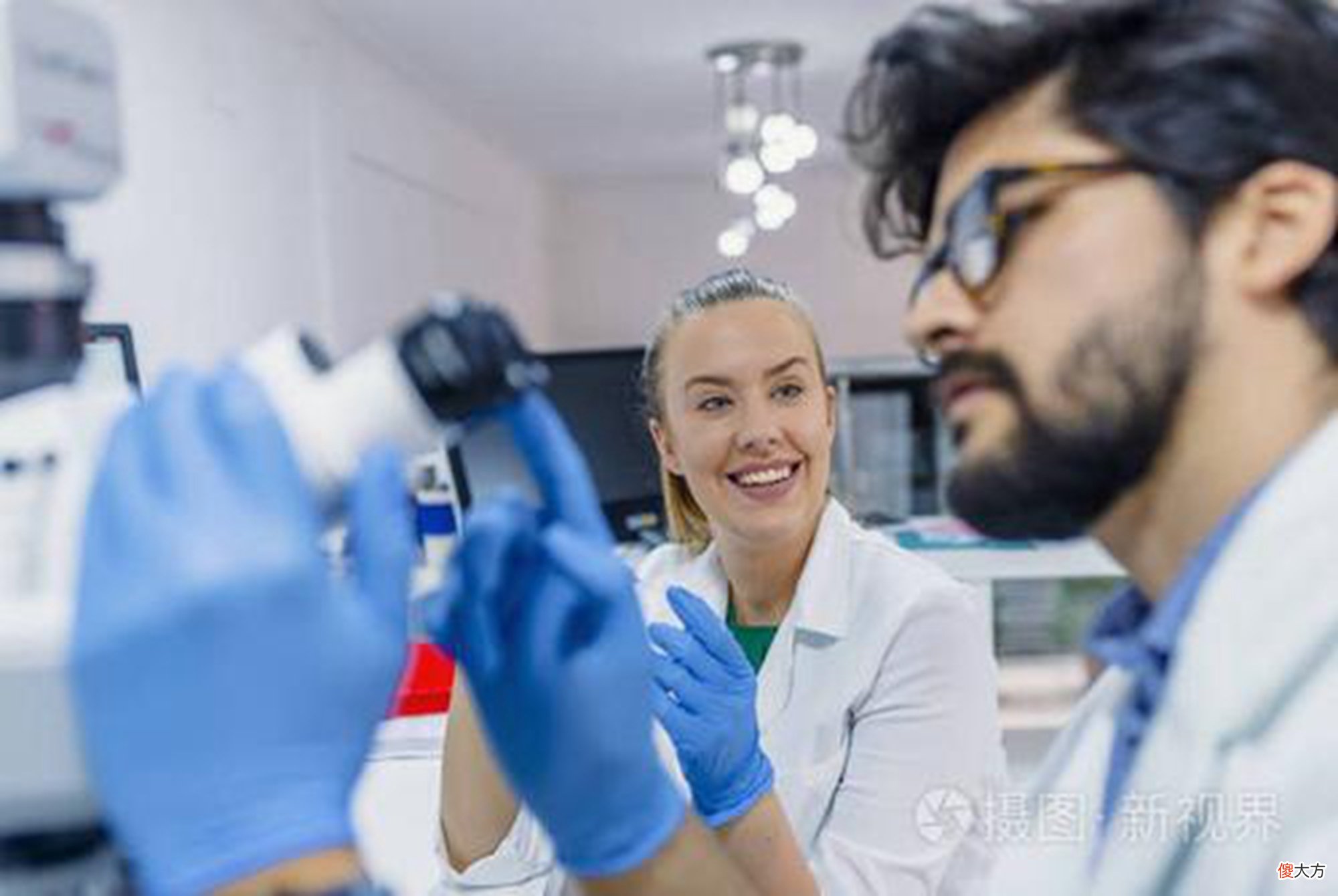 孕妈妈，你不是一个人战斗，胎儿也在保护妈妈，四种方式默默爱你