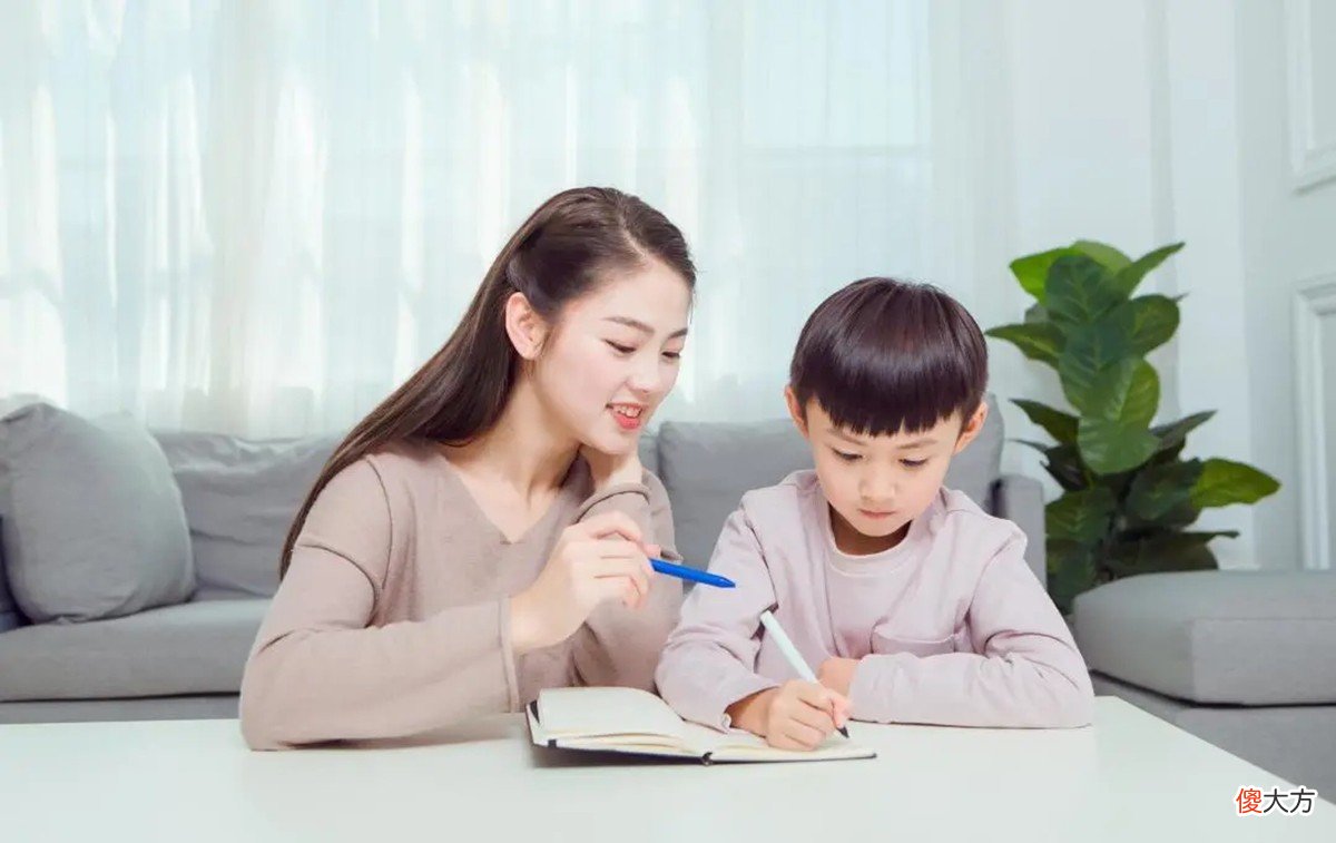 孩子天生自律性就很差，别怪他们，你若能让他们变得自律那是本事