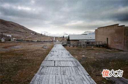 北极的神秘“鬼镇”：生活设施样样齐全，却无一人在此居住