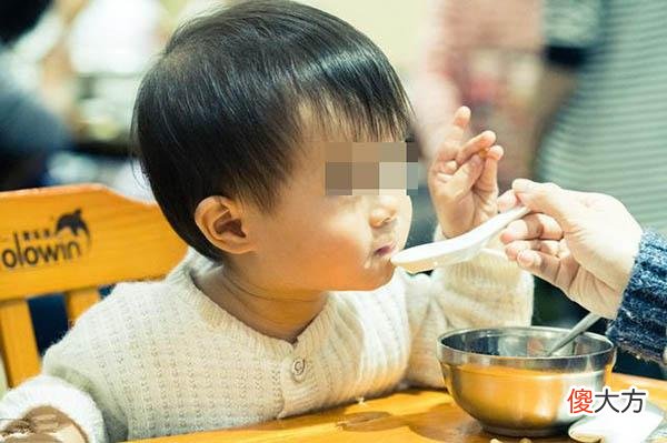 孩子不爱吃饭,“饥饿疗法”有效吗?学会6招让娃爱上吃饭